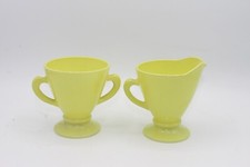 1940 Vintage Hazel Atlas  Platonite Moderntone  Creamer  Sugar