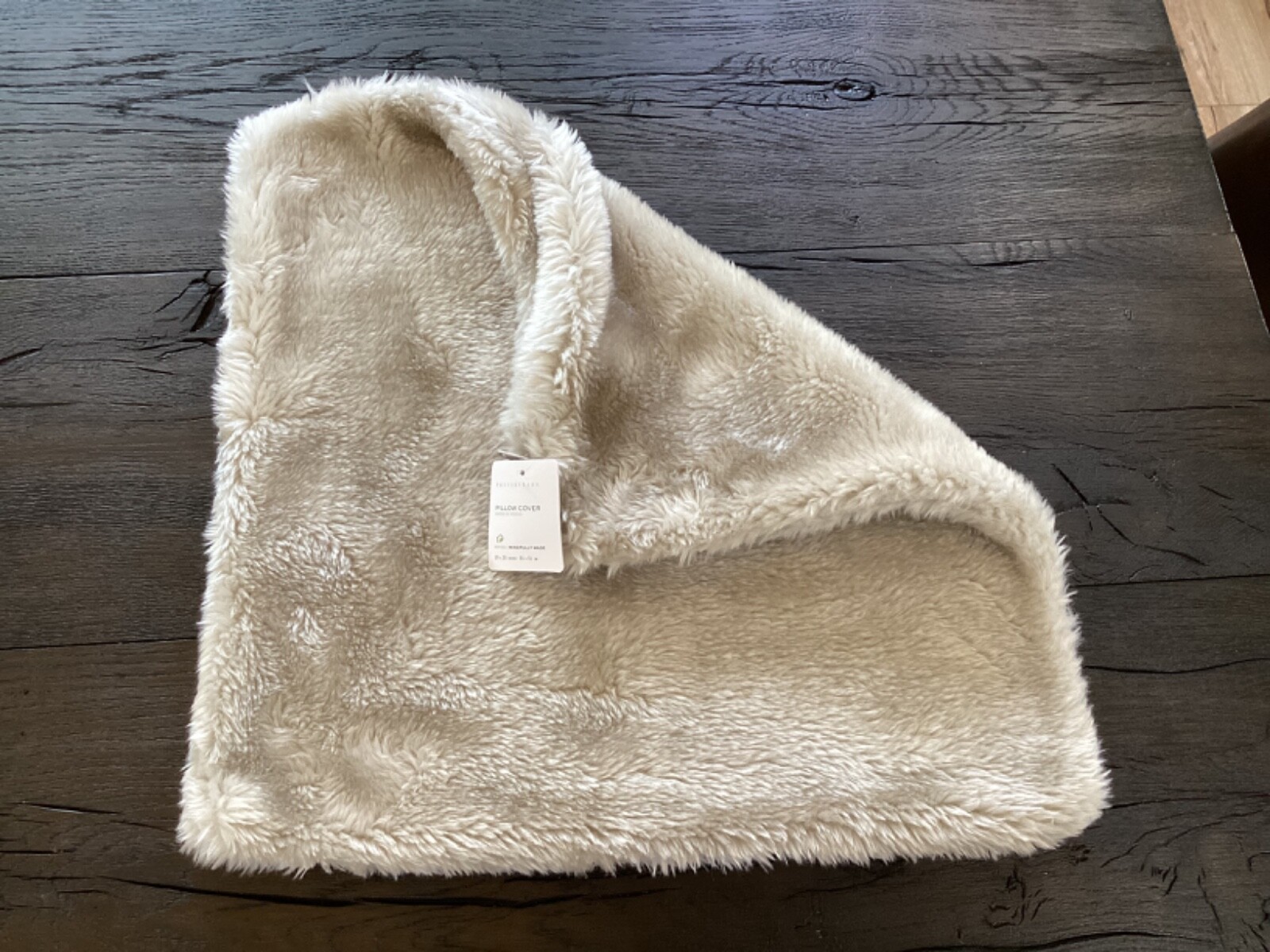 Pottery Barn Faux Fur Shearling Pillow Cover Moon Stone 20” Neutral