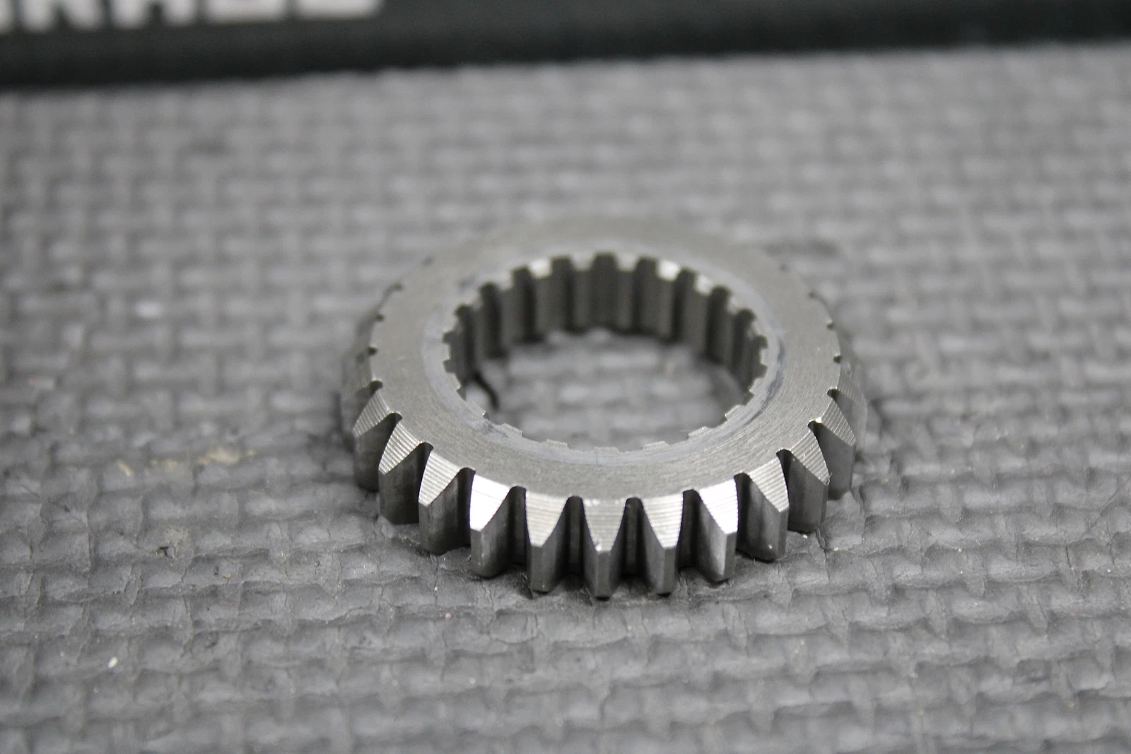 1997 92-98 KAWASAKI KX250 OEM CRANKSHAFT CRANK SHAFT PRIMARY DRIVE