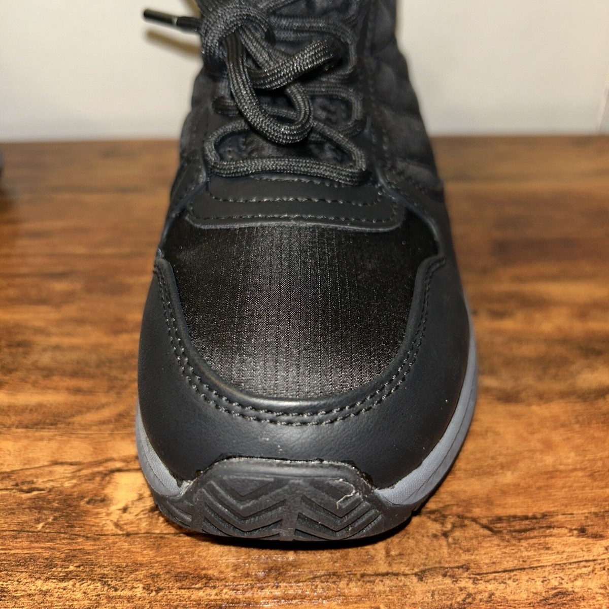 ★Eddie Bauer★Women's Balasana Winter Boot★Black NEW Eddie Bauer Women's Balasana Winter Boot, Size 7, Black