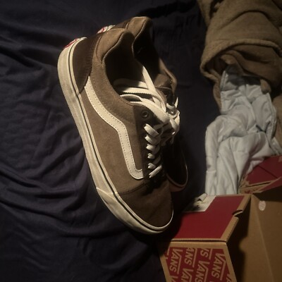 Size 10 - VANS Authentic Decon Suede Brown
