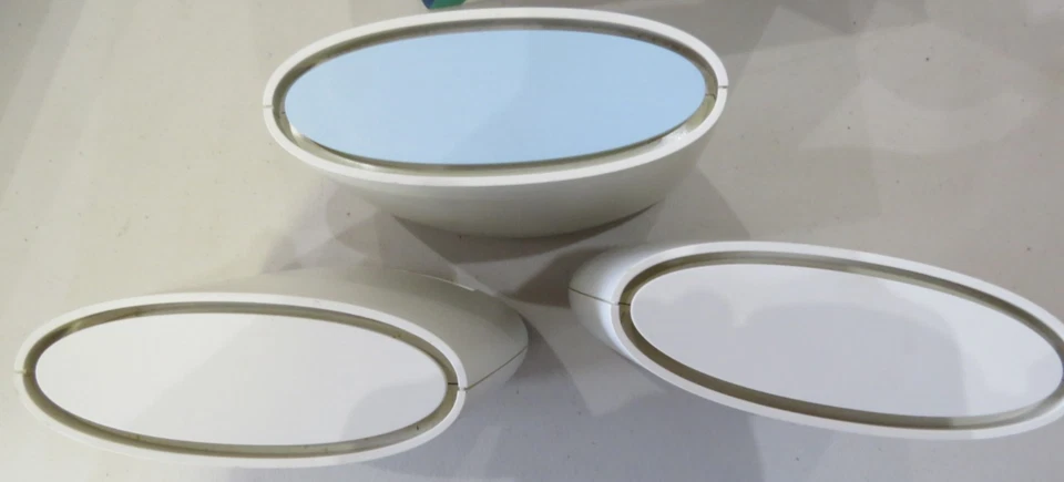 NETGEAR Orbi Whole Home Mesh Wi-Fi System RBR20 Router RBS20 & 2 Satellites - Image 4 of 4