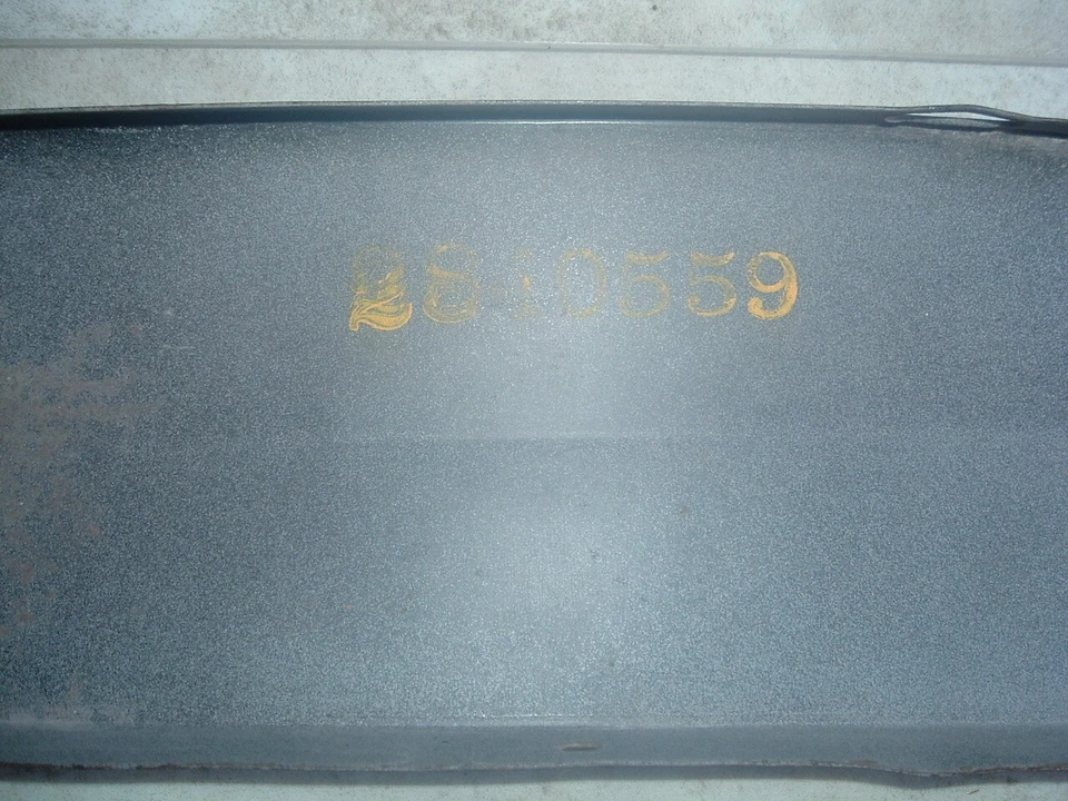 Mopar; NOS 1968 Plymouth Fury falda guardabarros Foto 3 de 3