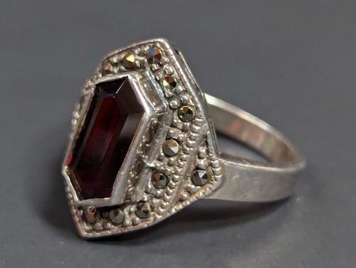 Vintage FAS 925 Sterling Silver Garnet Marcasite Ring Size 6.75 - Picture 22 of 24