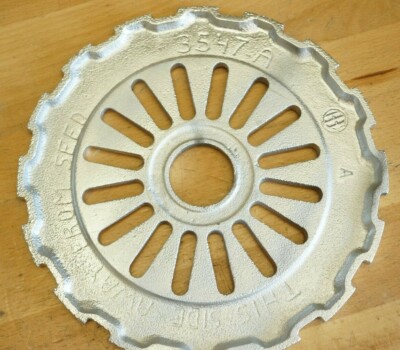 Small Narrow Dent Corn Seed Plate IH Planter McCormick Farmall Cub Super A 140