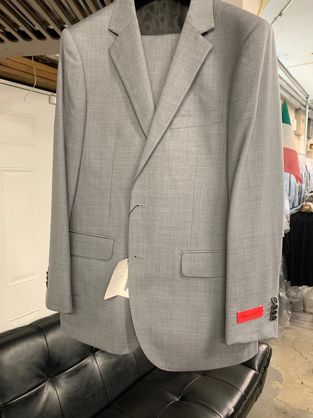 New 58R Men's Light Grey Suit 100% Wool Super 150 Made in Italy Retail $1295