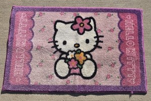 VINTAGE Hello Kitty Sanrio Pink/Purple Bath Mat Floor Carpet Rug Y2K 34x21”