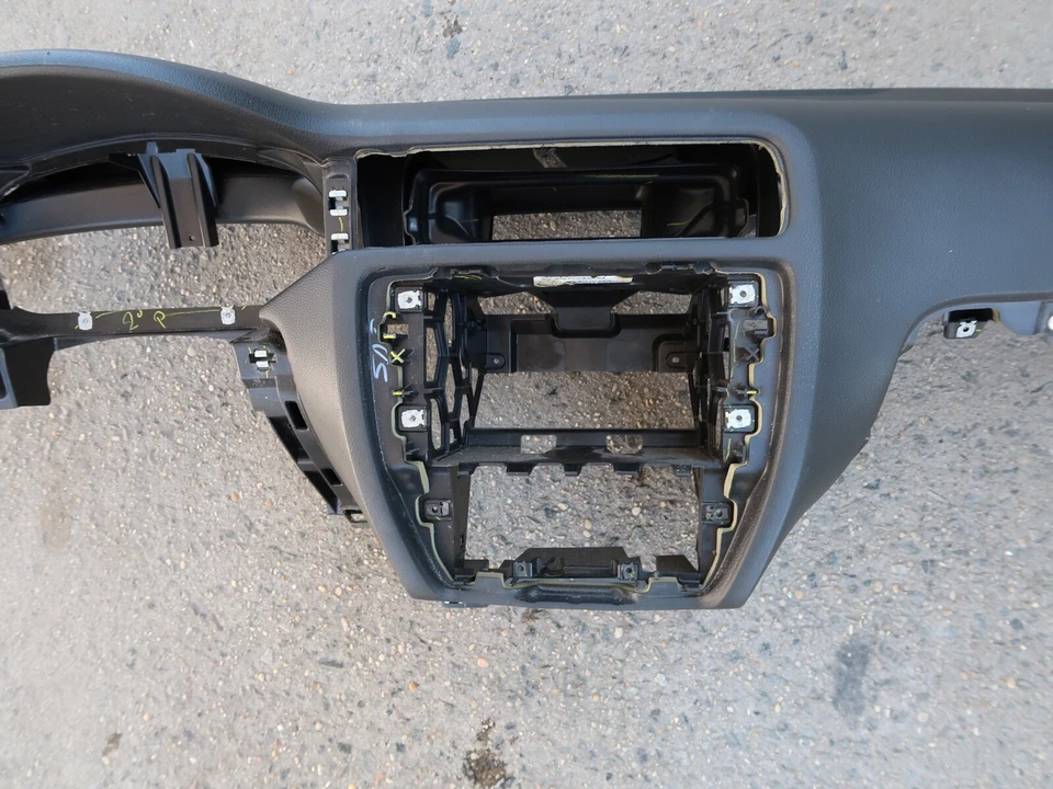 2011-2018 VOLKSWAGEN JETTA GLI GENUINE DASHBOARD INSTRUMENT PANEL ASSEMBLY OEM - Image 4 of 4