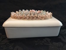 Vintage Heirlooms of Tomorrow Trinket Box Made in USA
