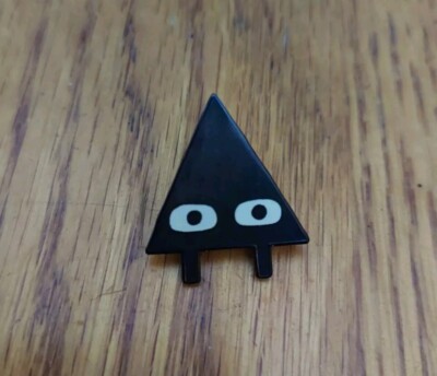 Triangle (Shape Trilogy) by Barnett, Mac Pin (Not The Book)