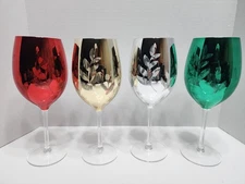 The Wine Savant Christmas Stemmed Wine Glasses Set Of 4