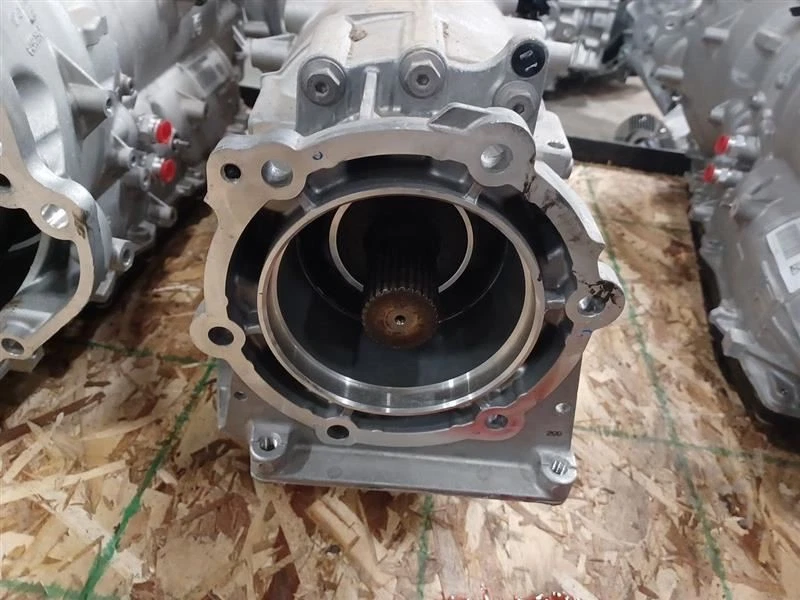 Transmisión Automática 4x4 Gas 8HP75 para 19-23 Ram 2500 3500 68449199AA 2661016 Foto 3 de 4