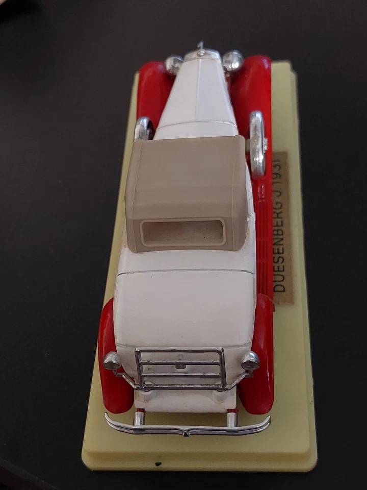 Duesenberg J 1931 blanche et rouge toit marron Solido Age D'Or N ° 156 éch 1/43 - Photo 2/4