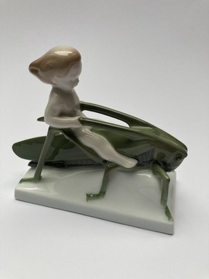 Rosenthal Porzellanfigur,  Sommerritt , Putto auf Heuschrecke, Albert Caasmann
