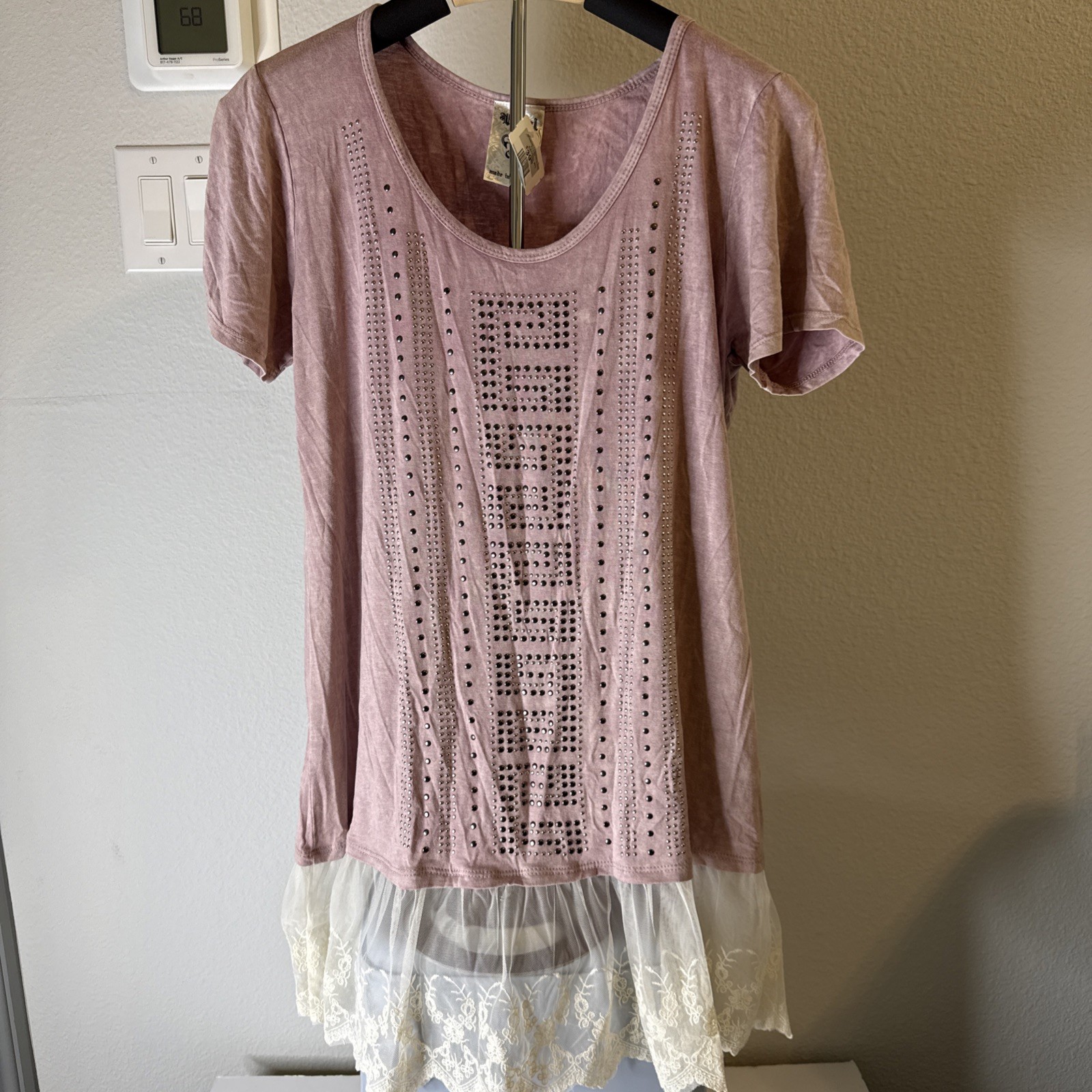 Vocal USA Women’s Tunic Top With Lace Bottom Pink Size M NEW