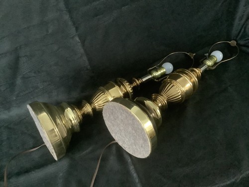 Matching Pair Of Large Vintage Table Lamps, Solid Brass ~ 29inch -top of shade - Picture 17 of 24