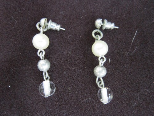 Lost in time Dangle Earrings