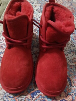 UGG Kids Neumel Fashion Chukka Shoes Boots- Red Color Size 3 