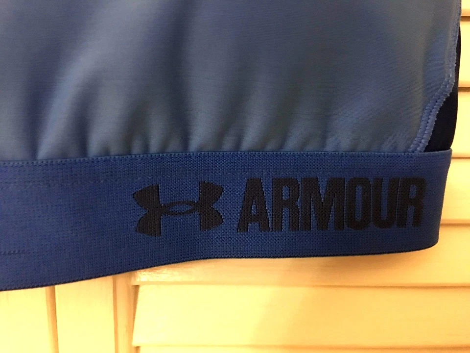 Sujetador deportivo Under Armour 1276503 para mujer Armour espalda cruzada talla M Foto 2 de 4