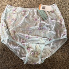 Vanity Fair Perfectly Yours Ravissant Full Coverage Brief Floral NWT 7/44 L