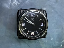 Uhr Mittelkonsole A2138270070 MERCEDES W205 W213 C238 W222 V222 C257 Uhr Mittelkonsole A2138270070 MERCEDES W205 W213 C238 W222 V222 C257