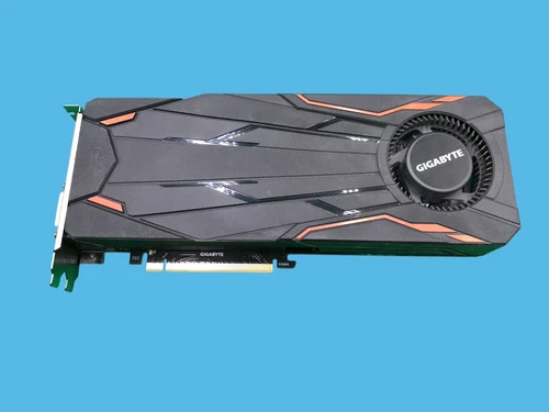 GIGABYTE NVIDIA GeForce GTX 1080 Turbo OC GV-N1080TTOC-8GD, 8 Go GDDR5, Utilisé