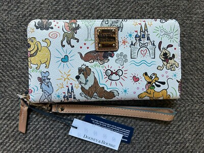 Disney Dogs Paw Prints Sketch Wallet Dooney & Bourke NWT Pluto Lady Tramp Castle