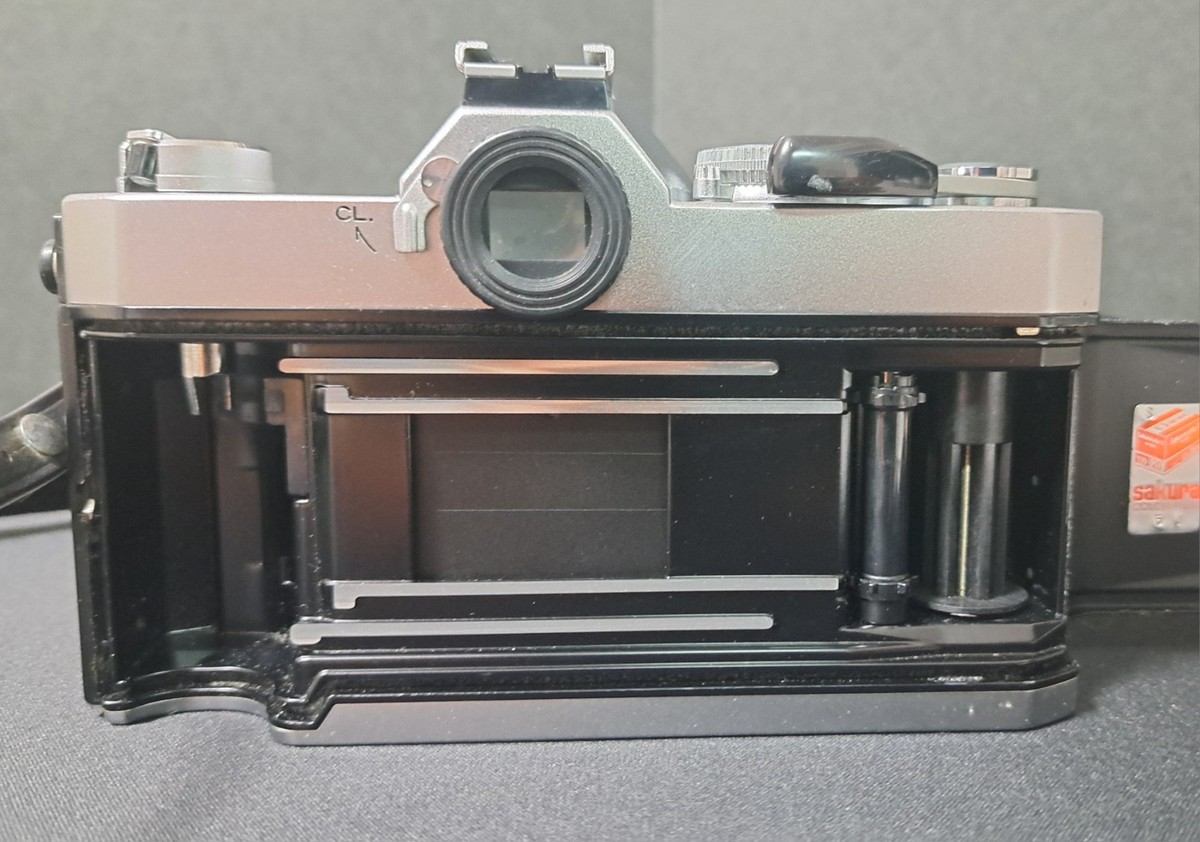 🐾[Near MINT]Konica Autoreflex T3 Kamera + Hexanon AR 1.7 50mm w