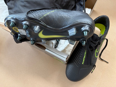 Nike Phantom Venom Elite SG-PRO AC Gr. 40 neu mit Karton, Beutel, Ersatzstollen
