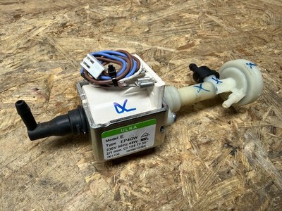 Pumpe (Komplett) für Kaffeevollautomat SIEMENS EQ.7 Plus