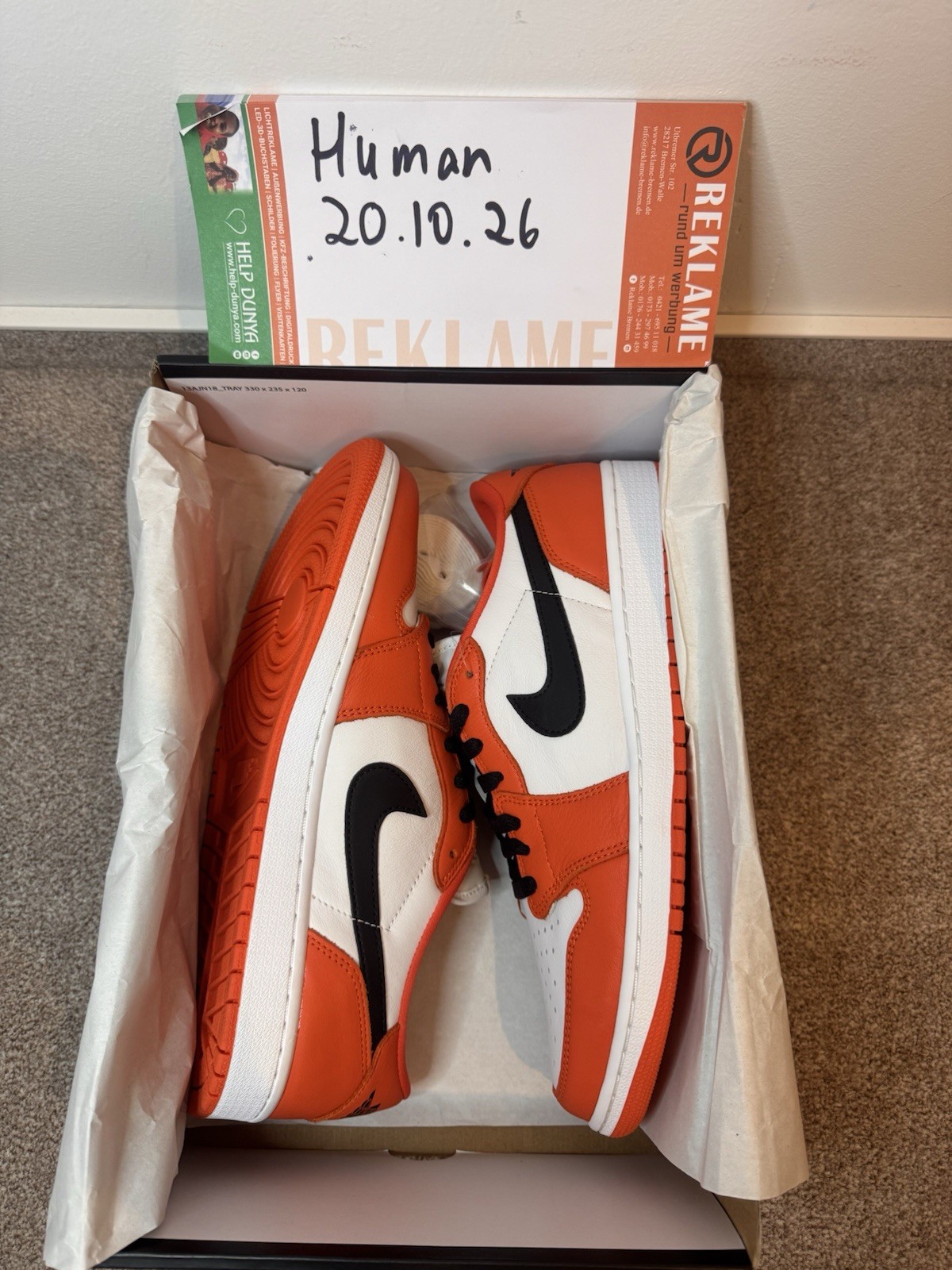 Nike Air Jordan 1 Low OG SP Travis Scott «Reverse Mocha» – US 9 / EU 42.5 Deadstock OVP mit StockX Tag