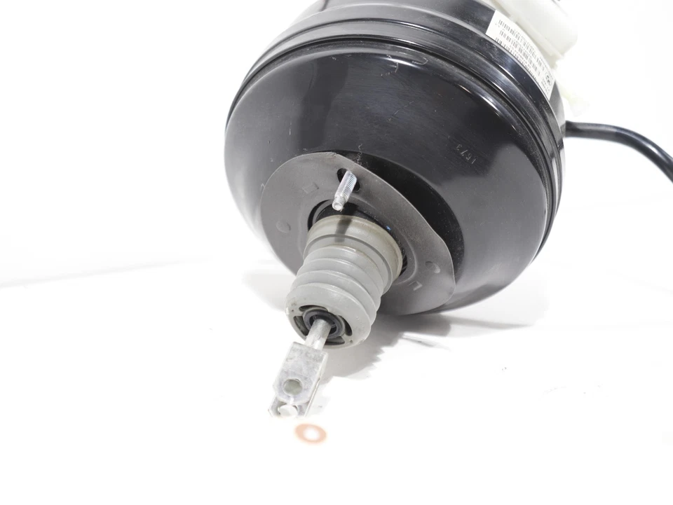 2014-2016 — BMW 435i xDrive F32 N55 Power Brake Vacuum Booster OEM - Image 2 of 4