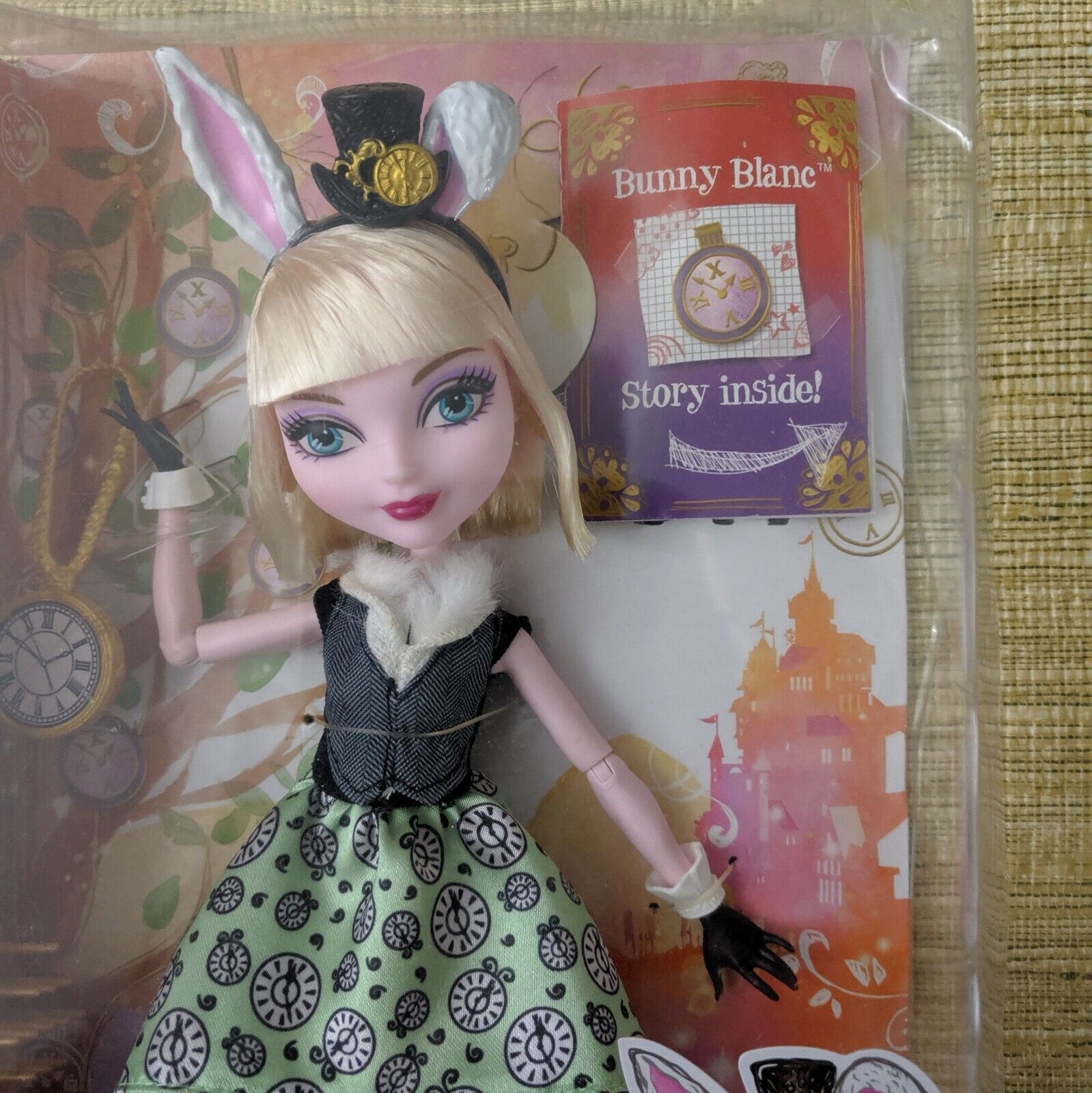  Mattel Ever After High Bunny Blanc Doll : Toys & Games