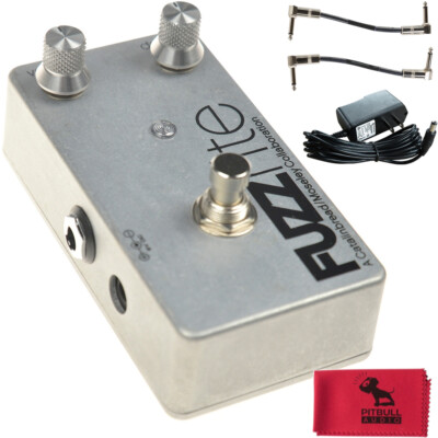 Catalinbread Fuzzrite V2 Fuzz Guitar Pedal w/ Power Supply, Patch Cables & Cloth