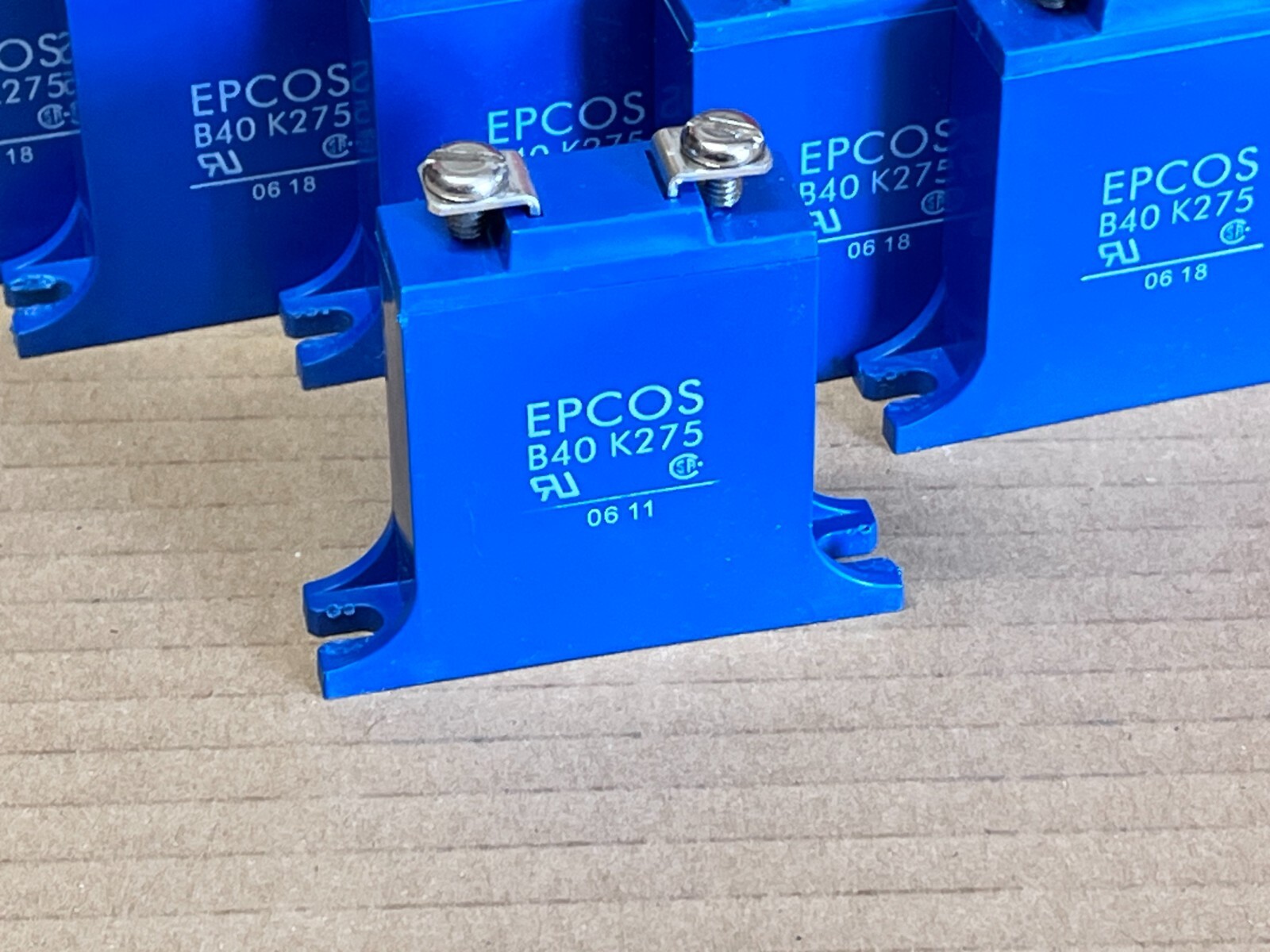 Lot of 6 EPCOS B40 K275 SIOV Metal Oxide Varistors B40K275