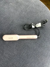 Wavytalk Sleek Sweep Ionic Straightner Brush/Comb