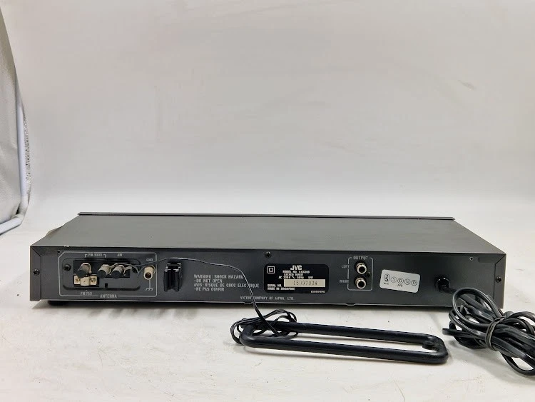 JVC T-GX2L FM/MW/LW Stereo Tuner - For Parts/Repair - Image 4 of 4