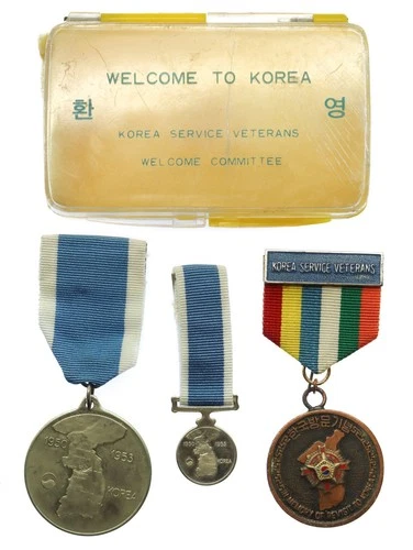 Group of Korean War Service Veterans Medals #r18