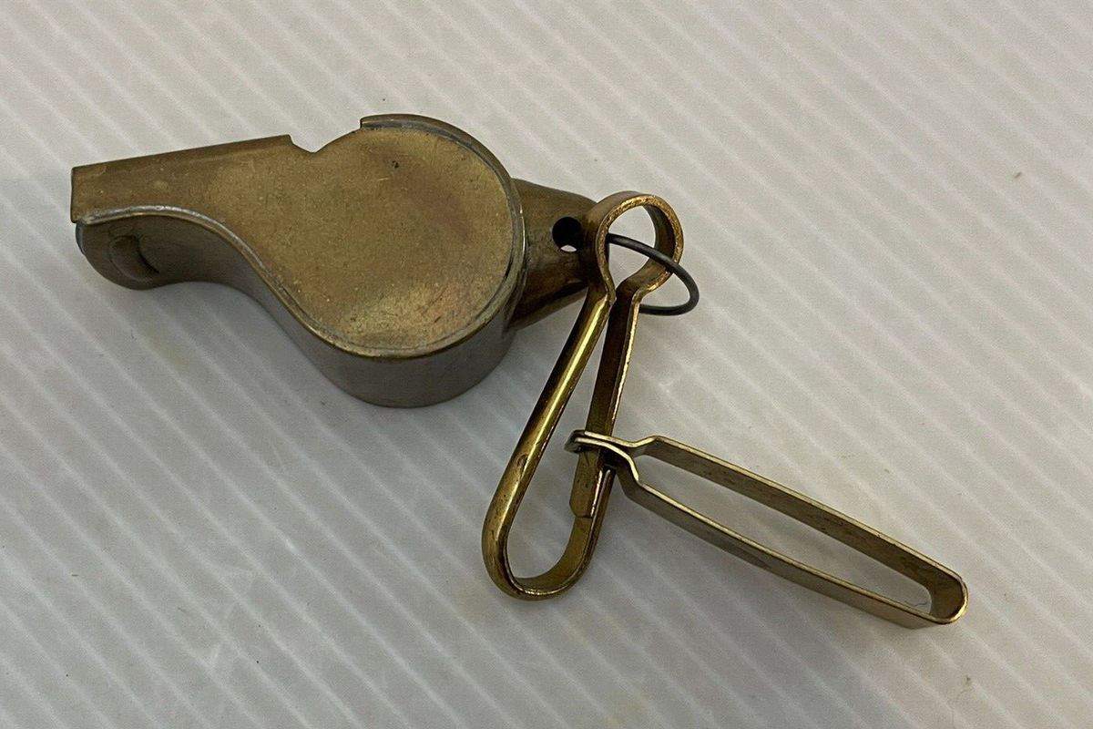 WW1 or WW2 antique REGULATION solid brass U.S. ARMY WHISTLE