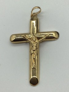 grams 18k crucifix charm pendant necklace weight cross yellow gold