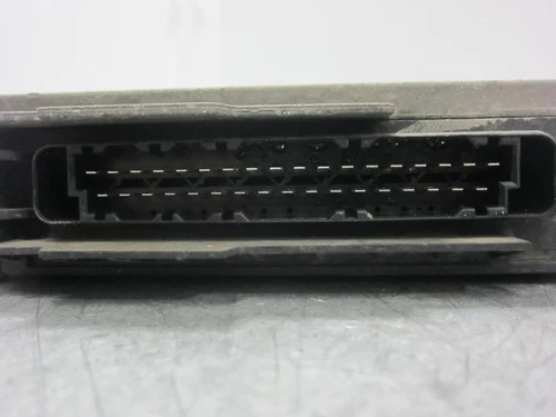 46555914 Centralita Motor Uce para FIAT SEICENTO (187) Active 2002 1637889 - Imagen 3 de 4