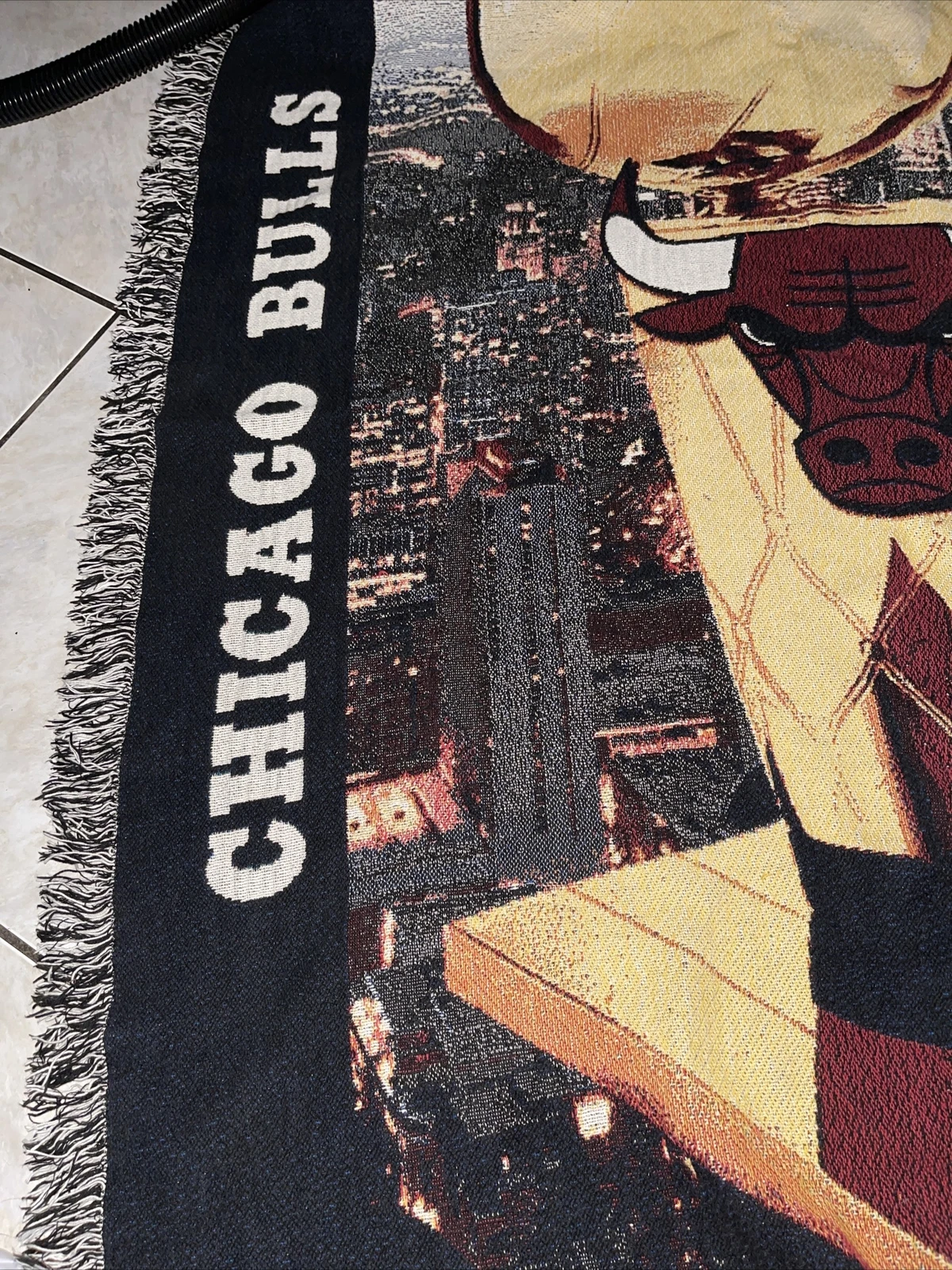Chicago Bulls Woven Blanket NBA Champs used