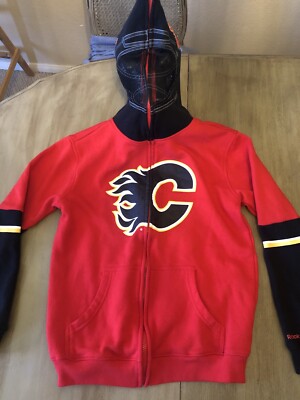 Calgary Flames Reebok Face Off Goalie Mask Hooded Sweatshirt Youth Size 14/16