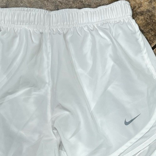 Nike Dri-Fit Women's Running Shorts Size M ~ 3” Inseam White - Picture 2 of 6