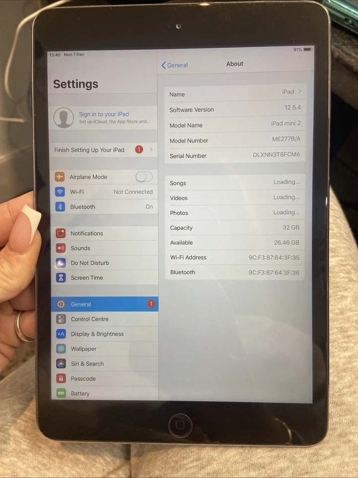 Apple iPad mini 2 32GB, Wi-Fi, 7.9in - Space Grey - Image 2 of 4