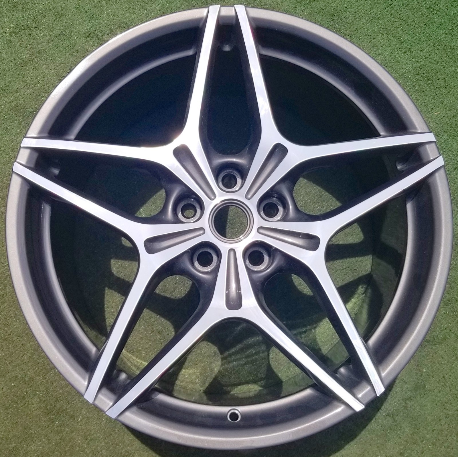 4 PERFECT Factory Ferrari California T Wheels Forged OEM Diamond Cut 20 inch Set