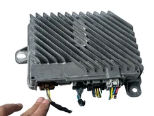 2017 - 2019 Cadillac XT5 Bose Audio Sound System Amplifier Module 84221430 OEM