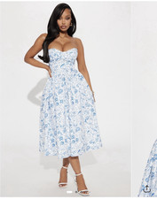 Fashion Nova Strapless Sweetheart Floral Fit & Flare Midi Dress White/Blue M