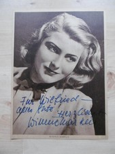 Winnie Markus autograph signed A4 card