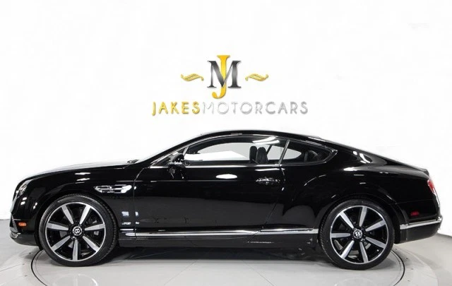 2017 Bentley GT W12 Coupe ($233,000 MSRP) *ONLY 9400 MILES* *1-OWNER*  - Image 2 of 4